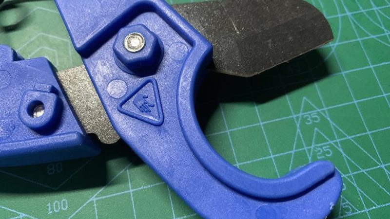 气动工具定制材质选型的关键因素**